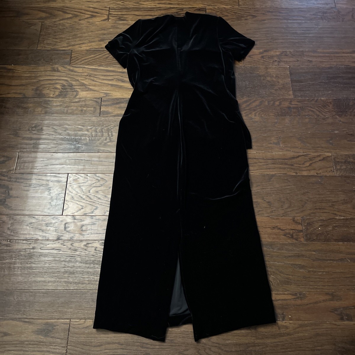 VTG Arianna by Rachel Kaye Black Velvet Maxi Stretch Gown 12