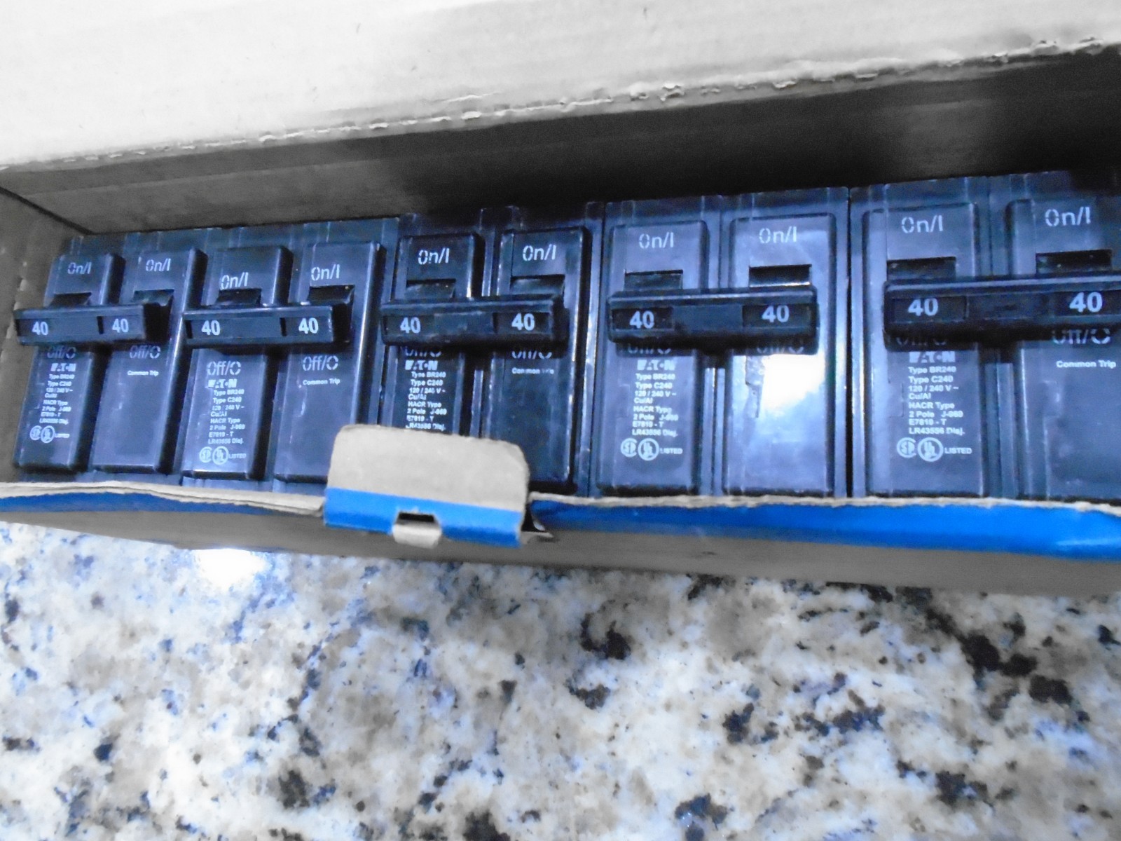 5 X Eaton Br240 Double Pole 40Amp Circuit Breaker Cutler Hammer Br240 Brand New