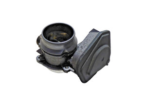 BMW E81 E82 E87 E90 E91 E92 E93 E60 E61 E84 E83 N47 Motor Drosselklappe 7804373