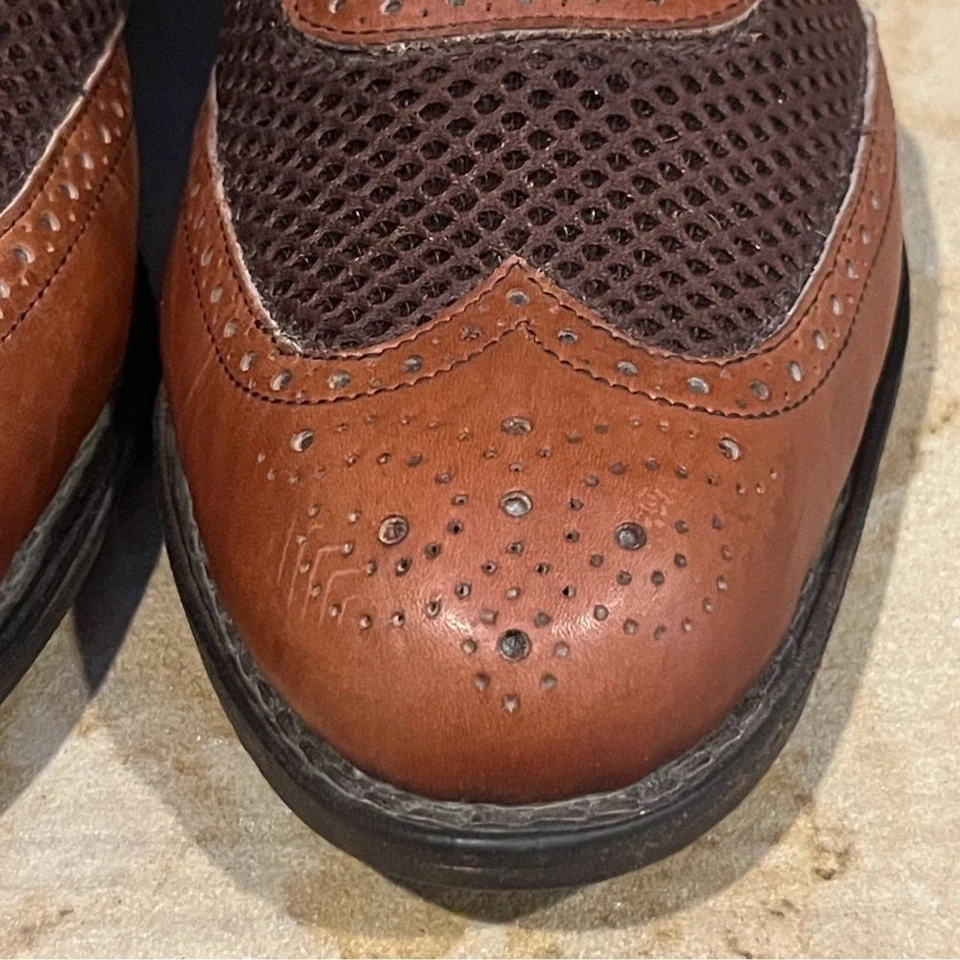 Zapato de Golf Allen Edmonds Honor Collection Doble Águila Cuero Marrón Estilo Oxford Foto 4 de 4
