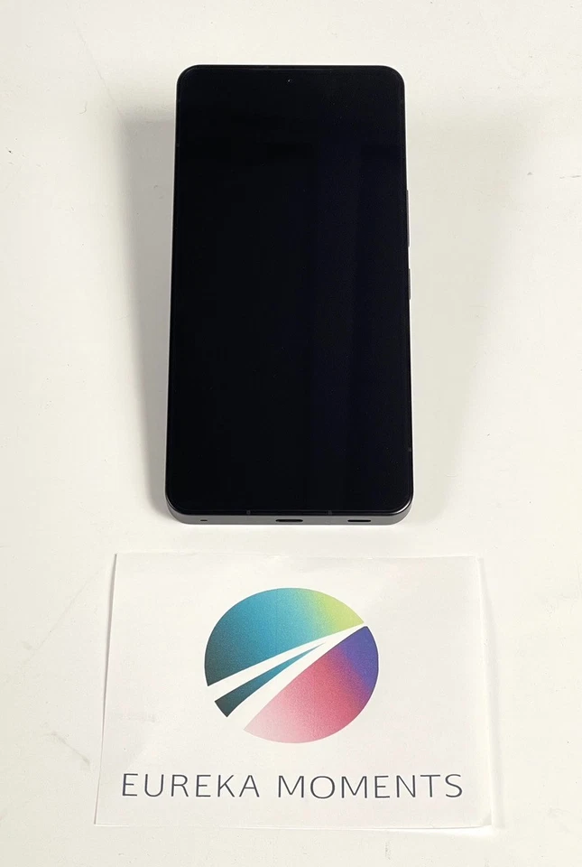 Leica LEITZ PHONE 3 5G 512/12GB RAM Desbloqueado 6.6" 47.2MP Usado - Imagen 3 de 4