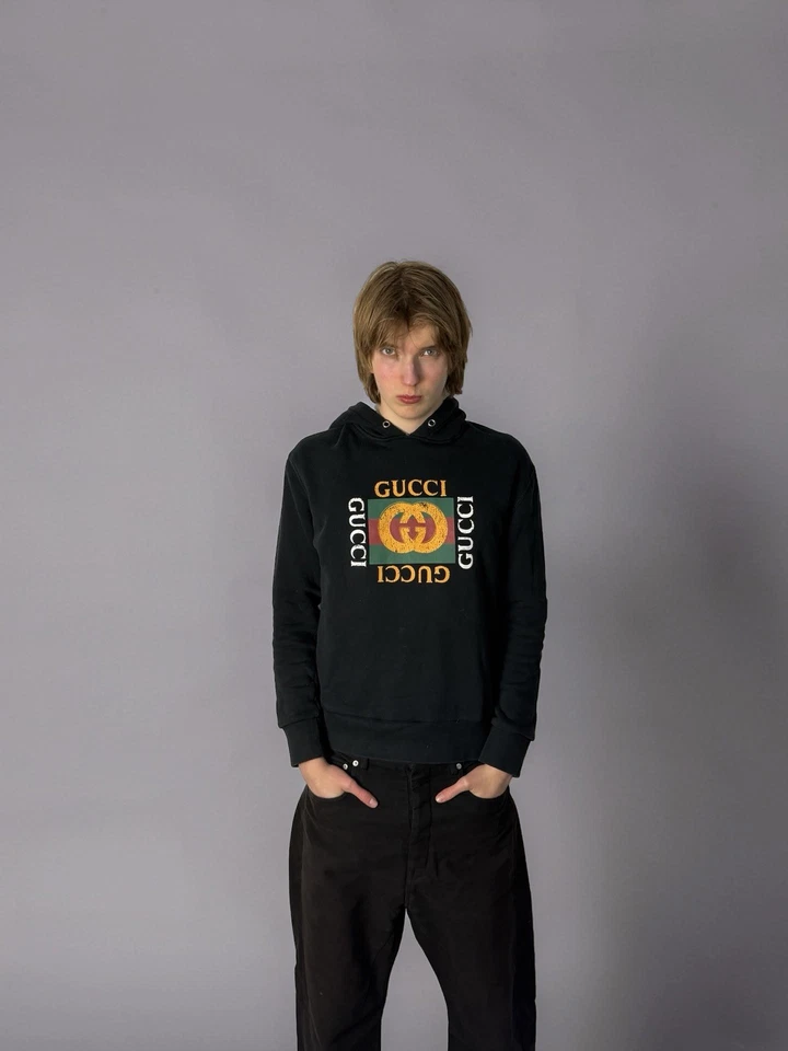 Gucci Logo Hoodie Size L Black Cotton Men's Pullover - Bild 1 von 4