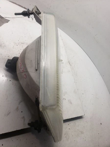 Luz de esquina/estacionamiento para pasajeros para camioneta Ford E150 03-07 1087054 Foto 2 de 4