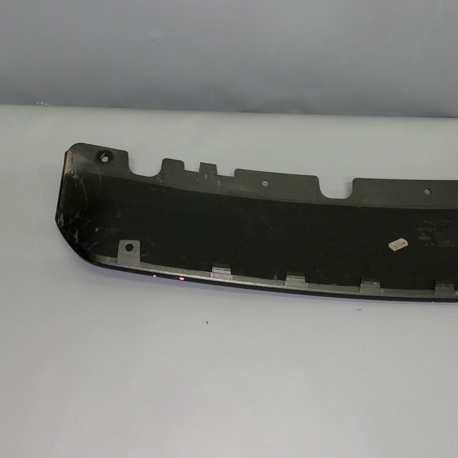 MASERATI GHIBLI BUMPER CENTER VALANCE DIFFUSER 2014 2015 2016 OEM