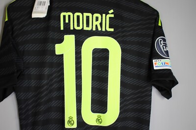 Ya están publicadas: las tres camisetas del Real Madrid de la 2023-2024
