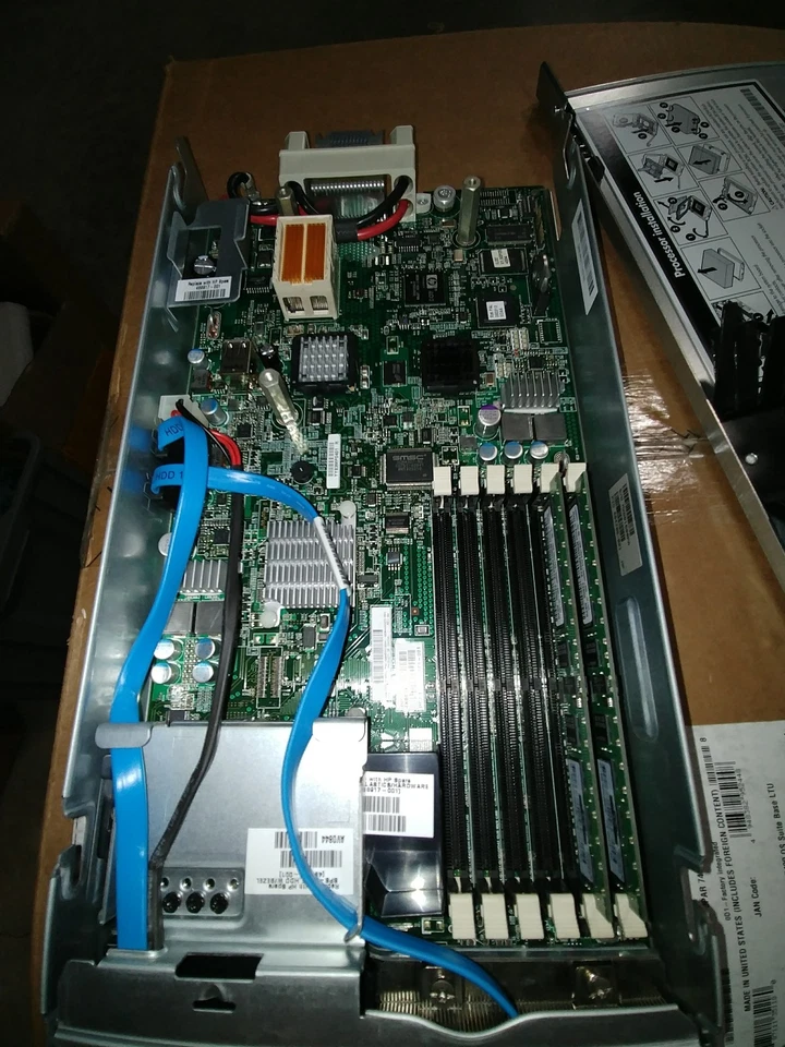 HP Blade Server BL260c G5 CTO Chassis 467657-B21, with 2GB Ram, 1 x QC 2.66ghz - Image 3 of 3