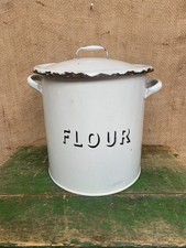 Vintage Enamel Flour Bin / Storage / Farmhouse / Cottage Kitchen / Wartime