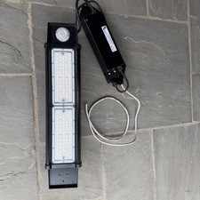 Ansell Lighting Z LED Linear 1 Emergency