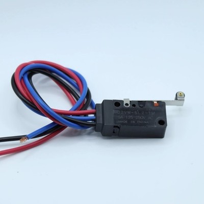 1PCS New   D2VW-5L2-1M D2VW5L21M  Micro Switch Free Ship #lk