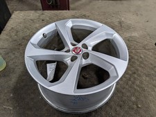 Wheel 19x8-1/2 Alloy 5 Spoke Silver Fits 17-21 23 F-PACE 763076