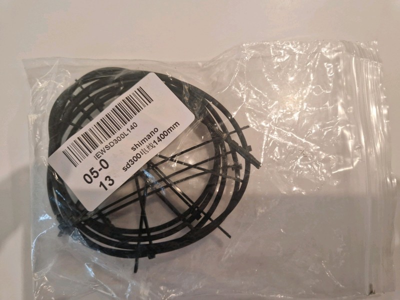 Shimano EW-SD 300 Di2 Electric Wire Cable 1400mm for Dura Ace/UltraGram 12-Speed