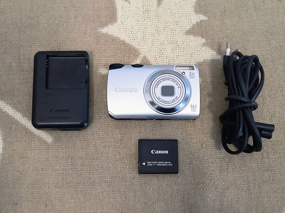 Canon PowerShot A3200 IS 14.1MP Digital Camera - Silver Fully