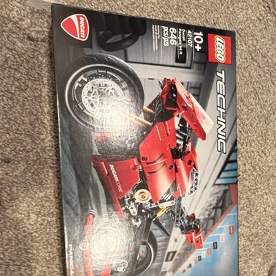 LEGO Technic 42107 Ducati Panigale V4 R complete Set 646 pcs (Box)