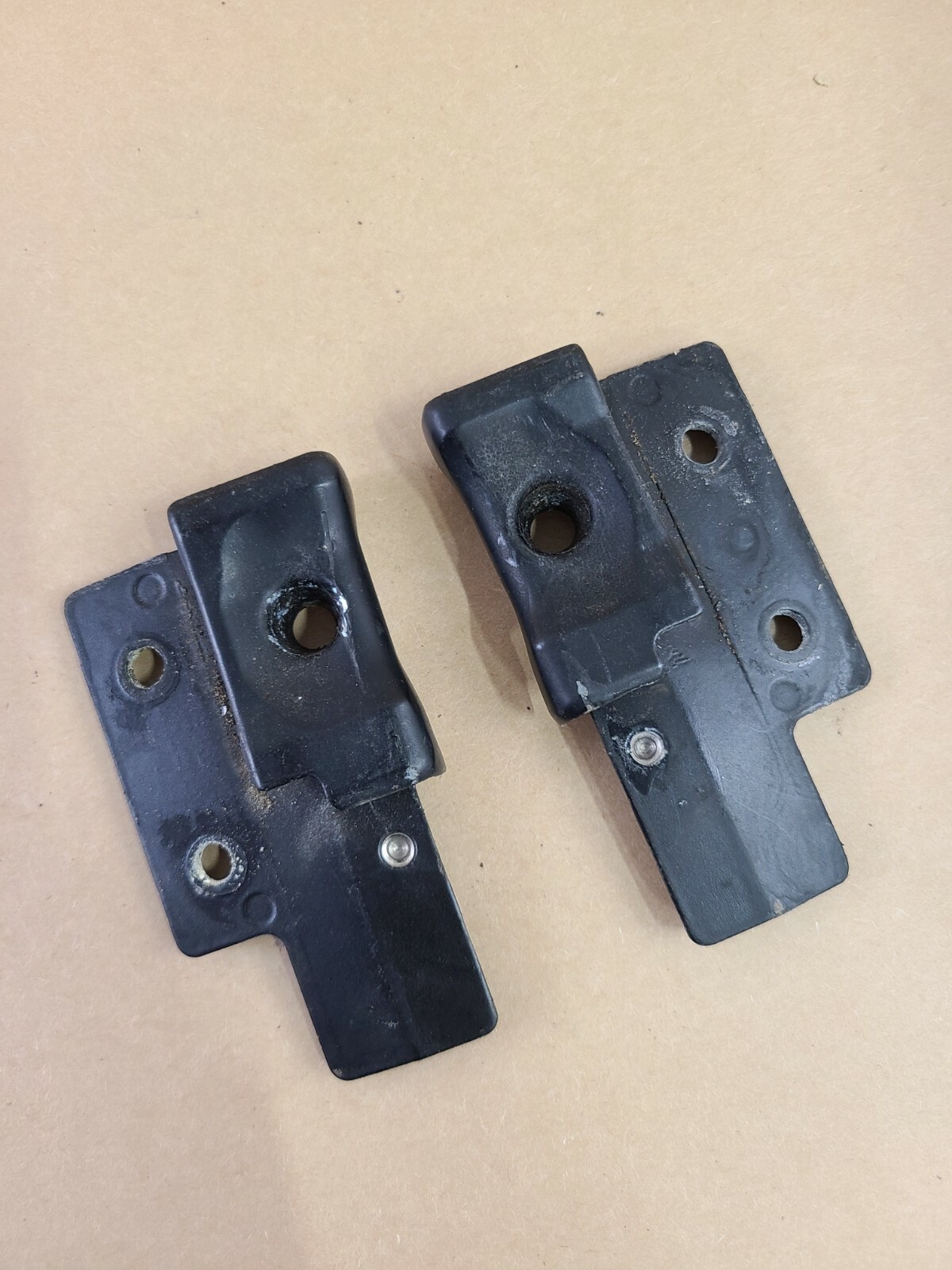 BMW E30 Convertible-z1 Base Plate Right Genuine NLA 54311942964 