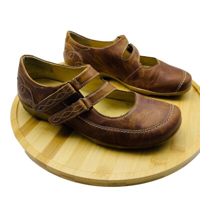Durea Women Brown Leather Embroidered Iris Mary Jane Walking Shoes Sz 7.5 US