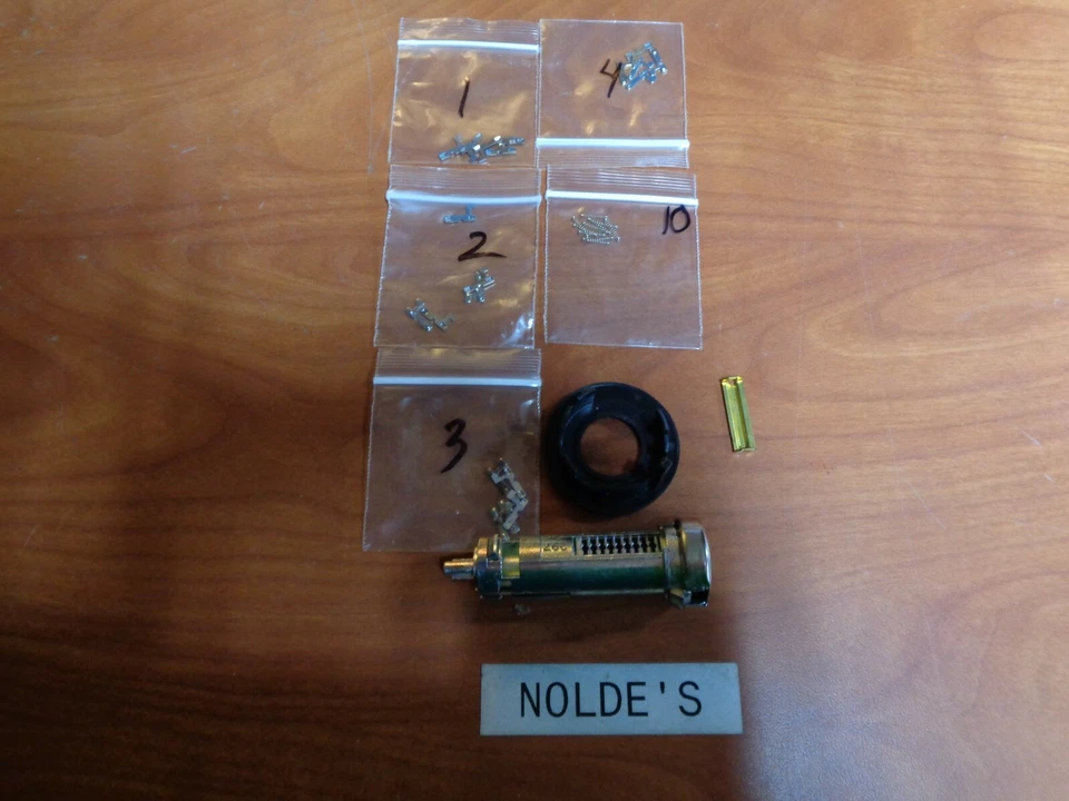 Juego de cilindros de bloqueo de encendido GM equipo original 15841209 AMR3320 DS496 B3 Foto 2 de 4