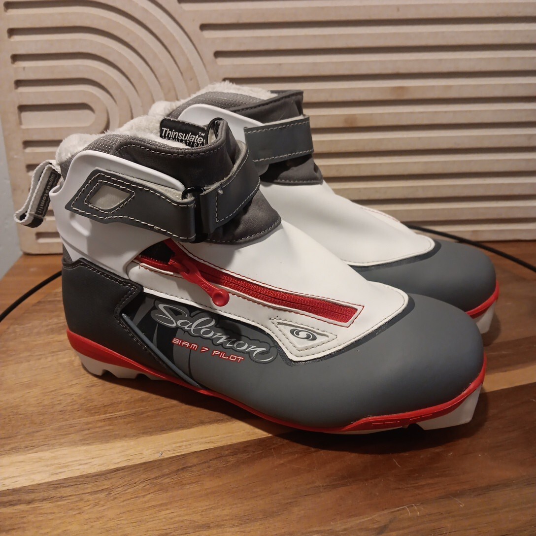 Scarponi da sci nordico Salomon Siam 7 Pilot da donna taglia 7 US INDOSSATI UNA VOLTA!