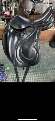 ANTERAS CADENCE DRESSAGE SADDLE, PERFECT CONDITION