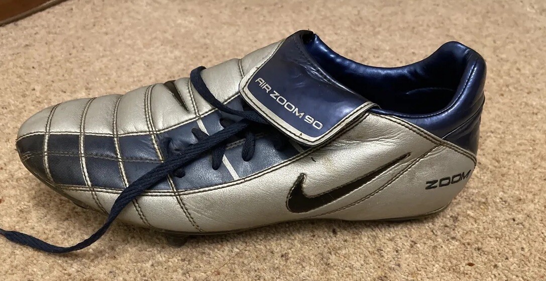 Nike Air Zoom Total 90 II SG Size UK 10 Blue Silver Vintage/Retro