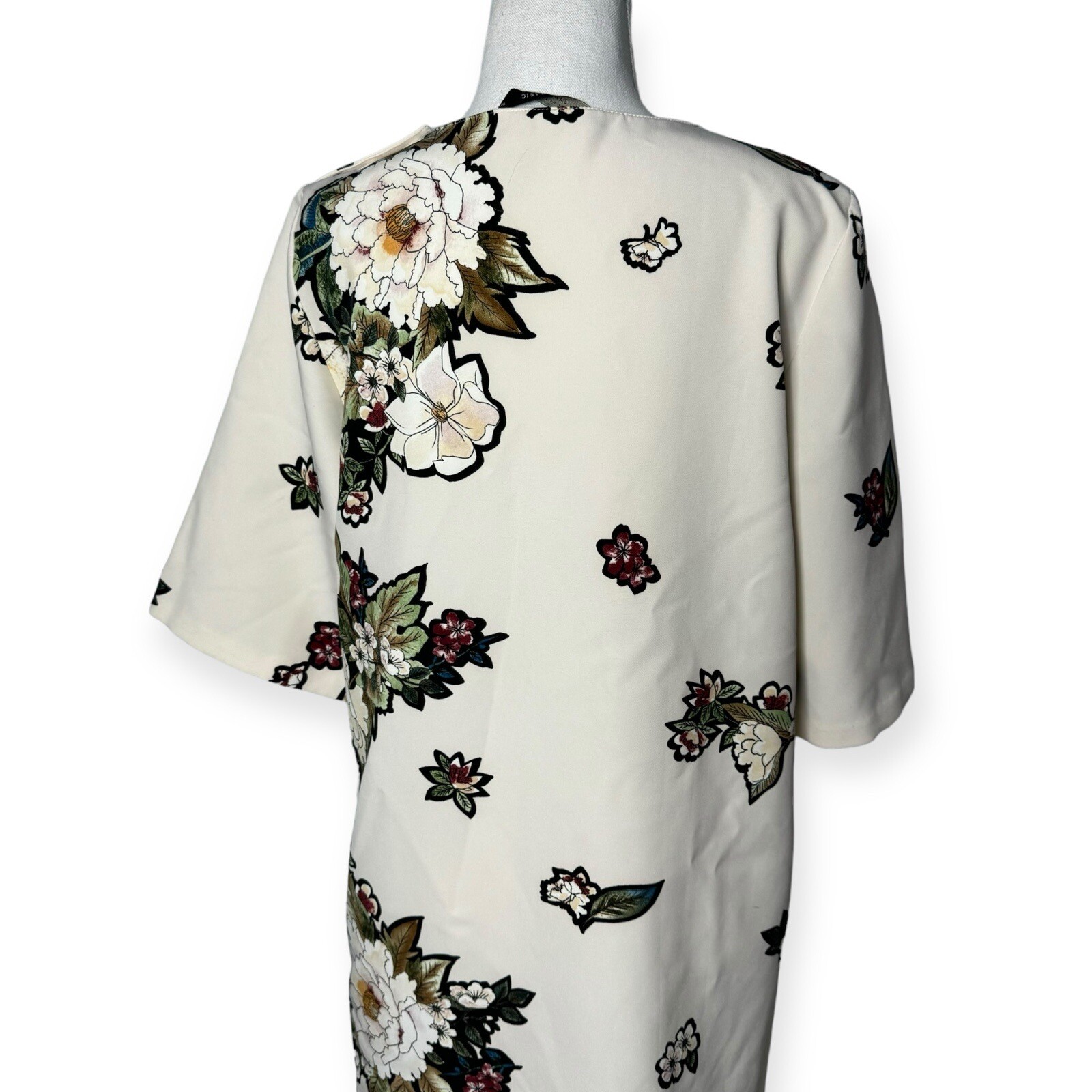 ZARA Basic Collection Large Cream Ivory Floral Ki… - image 9