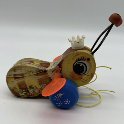 Vintage Fisher Price- Queen Buzzy Bee -Wooden Pull Toy #444