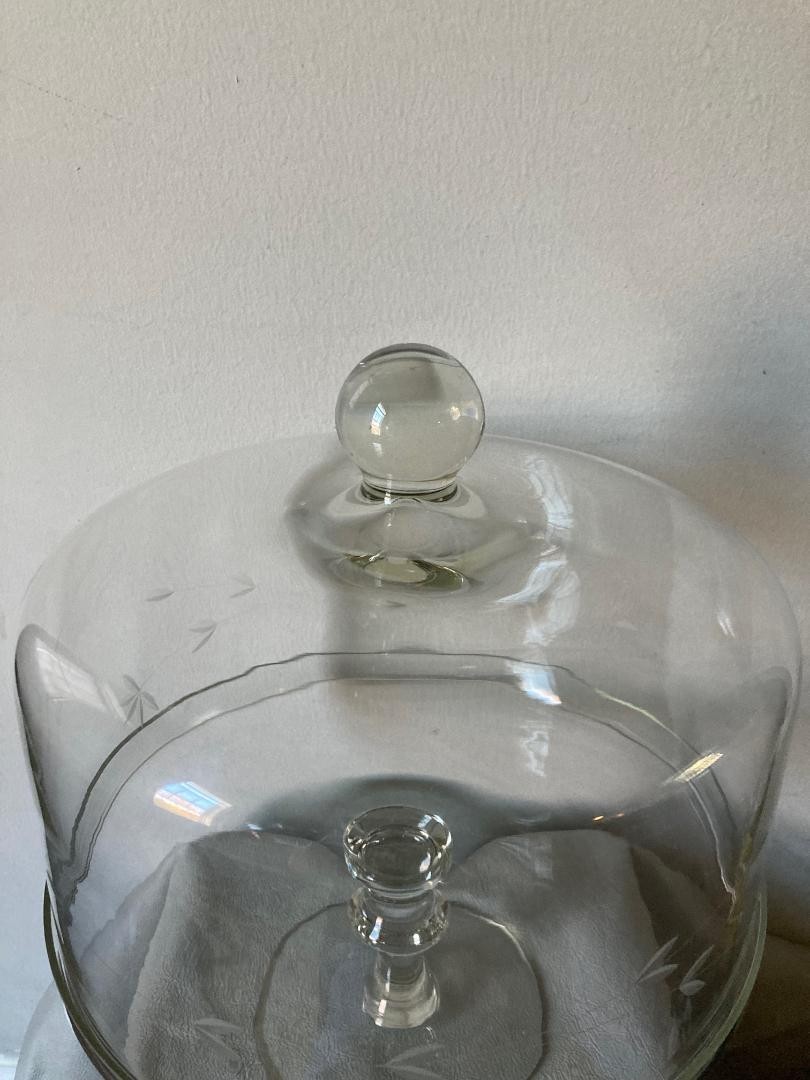 PRINCESS HOUSE Crystal Heritage Etched Glass Pedestal Covered CAKE STAND, 12"