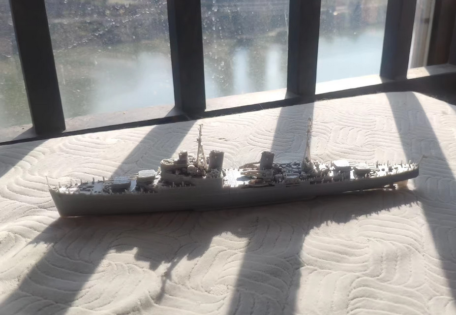 1/700 Scale British Royal Navy Southampton Class Light Cruiser 3D Printed Model