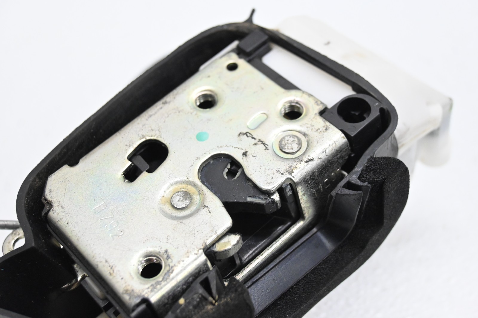 ⭐ 03-12 Maserati Quattroporte Front Right Exterior Door Lock Latch Actuator Oem