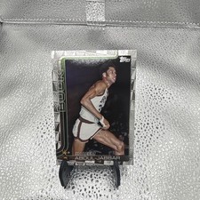 Topps 2025-26 Kareem Abdul-Jabbar Milwaukee Bucks #259 Base Set Basketball Card