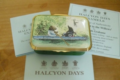 Ltd Ed Halcyon Tage/Wind in den Weiden - Ratte & Maulwurf Rudern Emaille Box - 2 1/2''