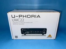Behringer U-Phoria UMC22 USB Audio Interface MIDAS Mic Preamp Boxed