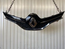 Calandre Renault R9