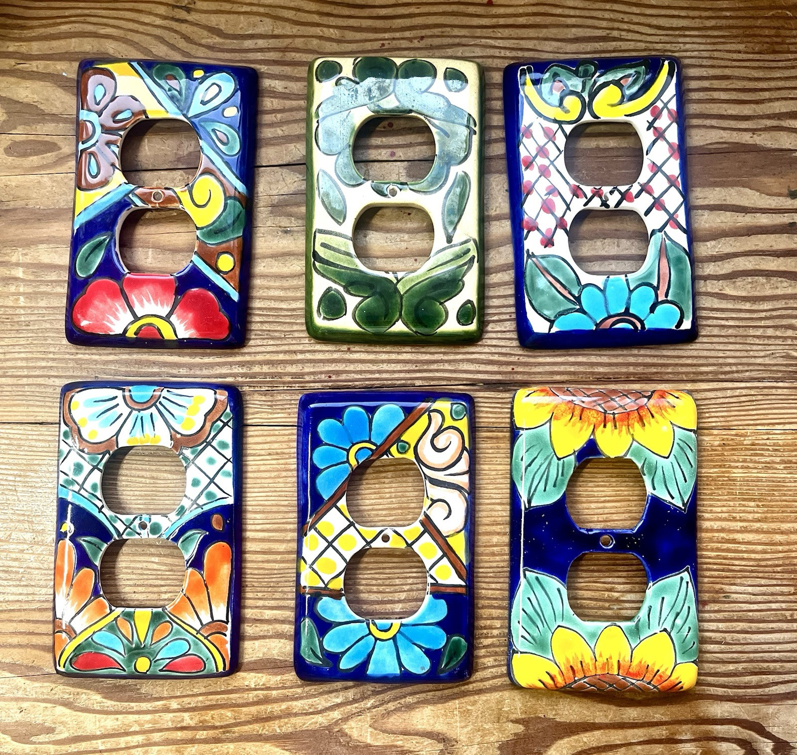 Vintage Mexican Handpainted Floral Ceramic Toggle Switch Wall Plate