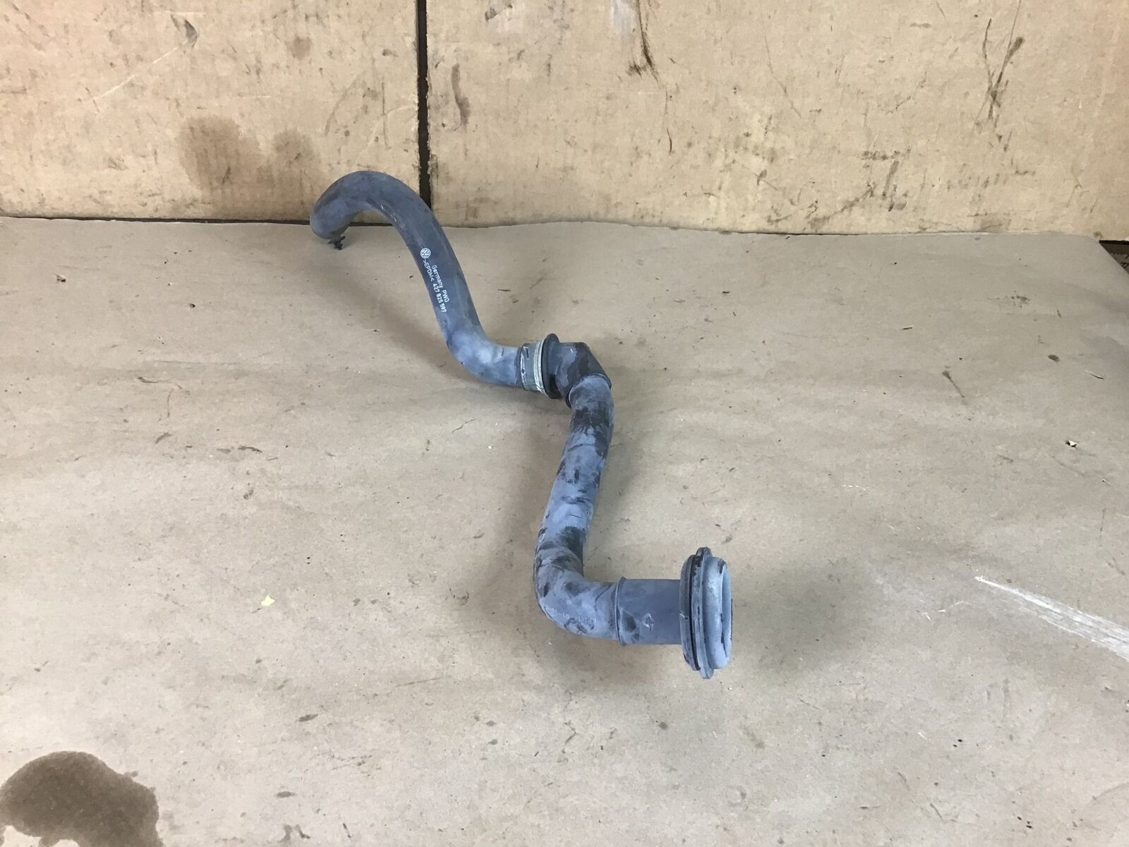 Audi R8 2011 Water Drain Hose Pipe Line 08-12 :A