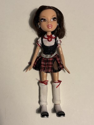 Bratz Doll: Passion Fashion Shirt Skirt Shoes Socks