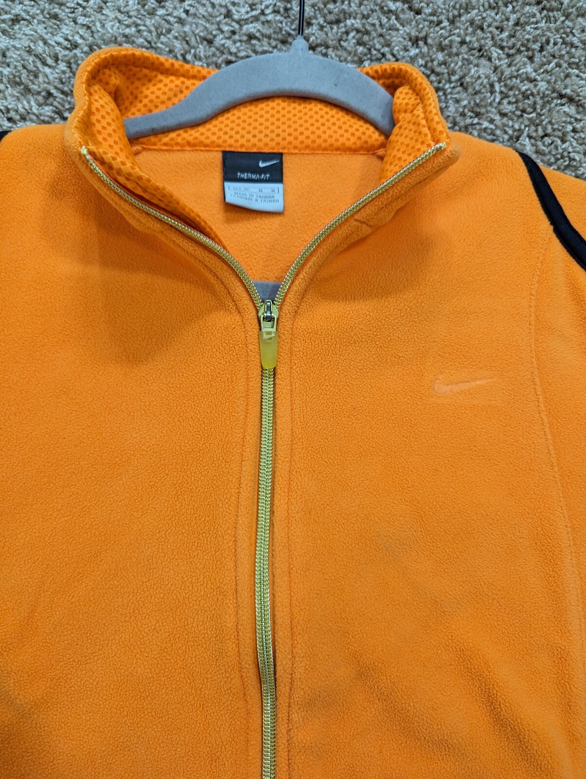 SACAI X NIKE Giacca Nike giovane media arancione ThermaFit pile manica lunga cappuccio tasche ragazzo