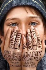 Extremely Loud and Incredibly Close - Jonathan Safran Foer (2011, Paperback)