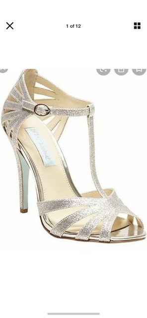 betsey johnson emili