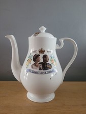 1952-1977 Queen's Silver Jubilee Teapot  Collectable 
