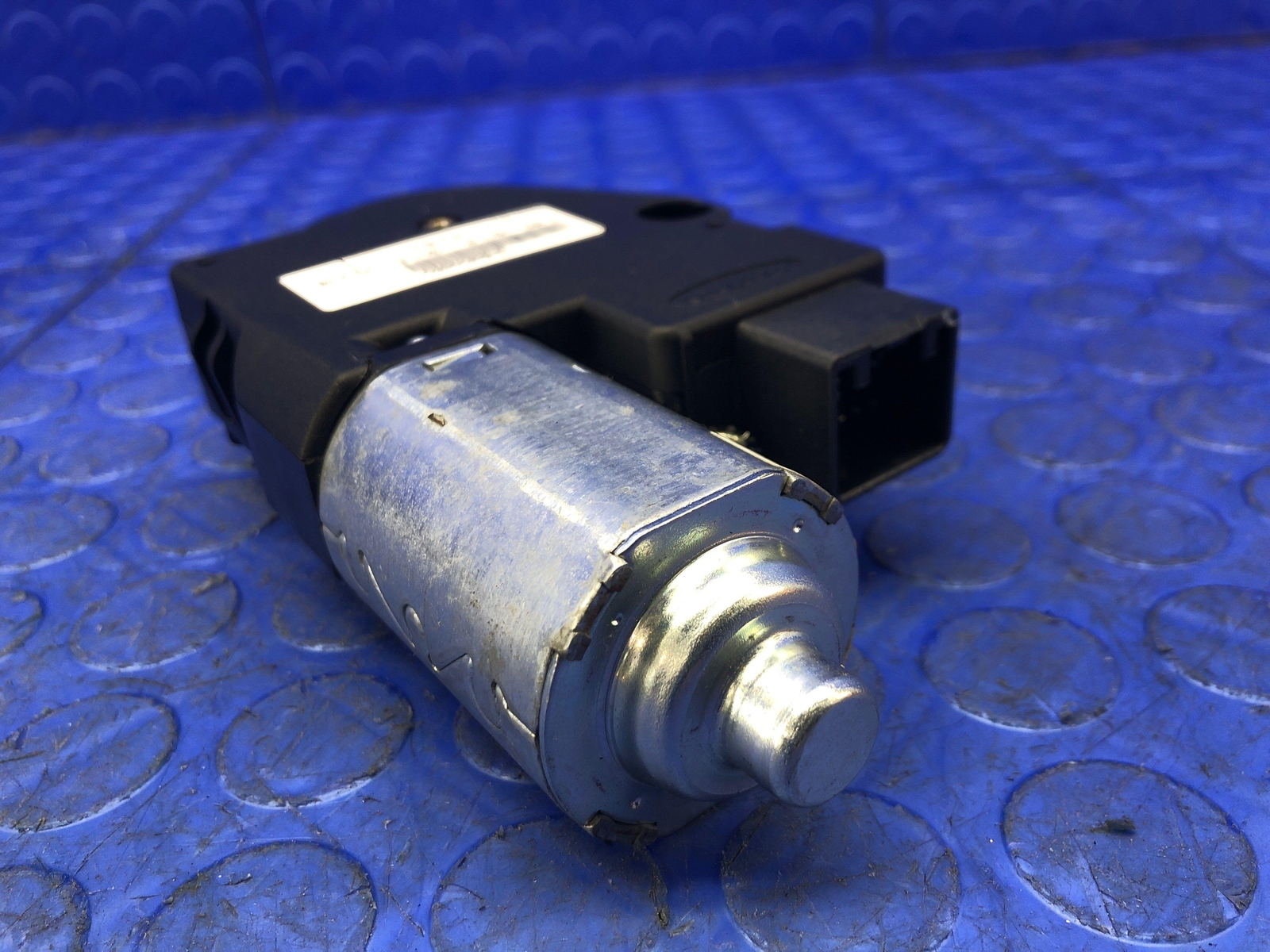 2017 2018 2019 2020 2021 2022 MASERATI LEVANTE OEM SUNROOF GLASS MOTOR