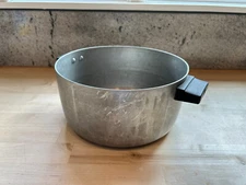 Vtg Famous Chef Enterprise Extra Thick Aluminum 5 qt Waterless Cook Pot -No lid