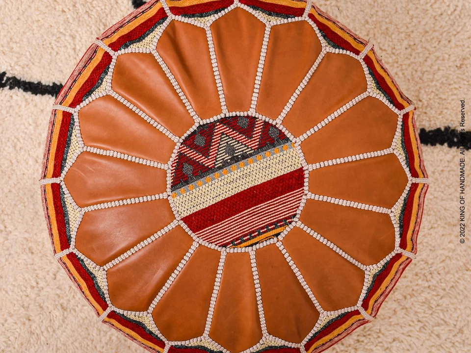 🌟 Puf boho de cuero reposapiés otomano - Decoración única del hogar para sala de estar 🌟 Foto 4 de 4