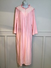 Vintage 1970s Pink Zip Front Fleece and Lace Lounge Wear Housecoat Dress Robe