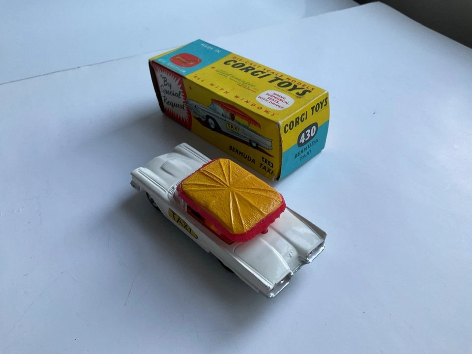 Corgi Toys 430 Bermuda Taxi m. original Box, Ford Thunderbird 1:43 guter Zustand - Bild 4 von 4
