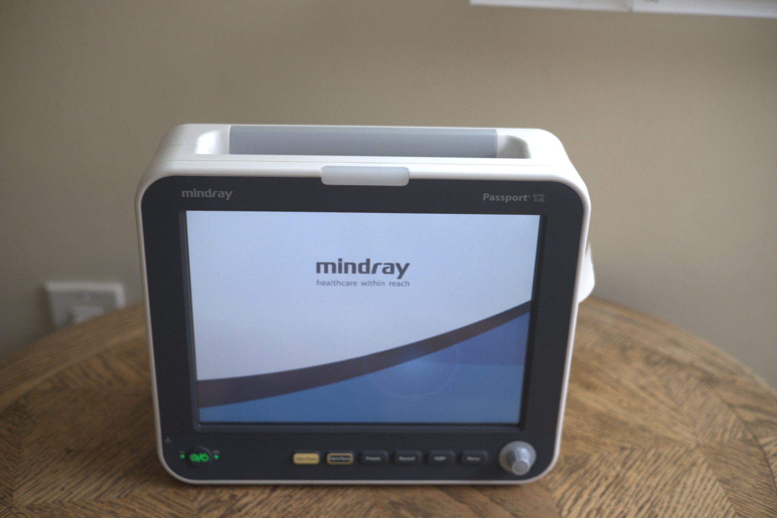Mindray Passport 12 w/ AG Module (5 Agent) - Masimo Spo2 + ECG + NIBP ...