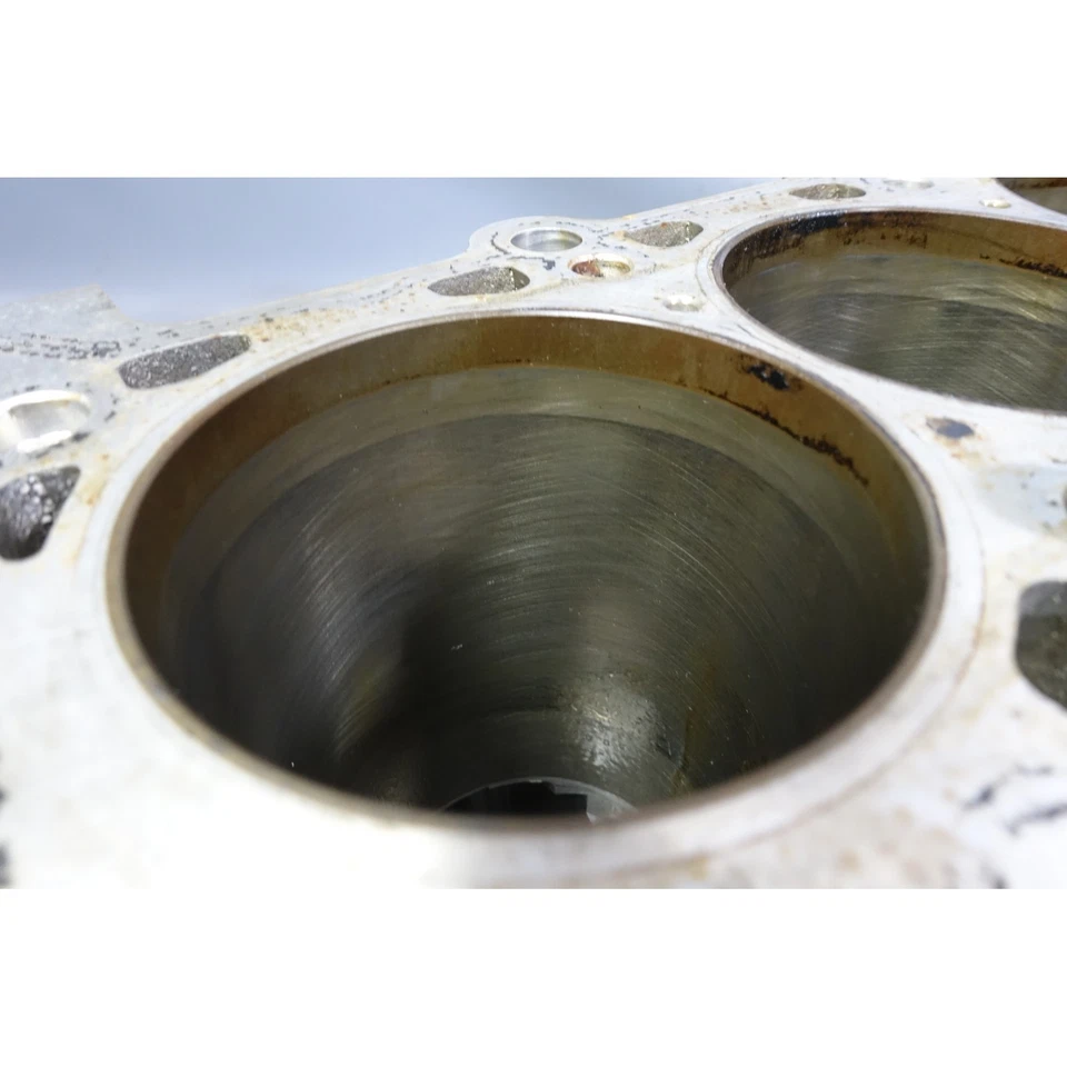 Bloque de aluminio cilindro motor E36 97-98 BMW Z3 2,8 M52B28 2,8 L 6 cilindros OEM Foto 2 de 4