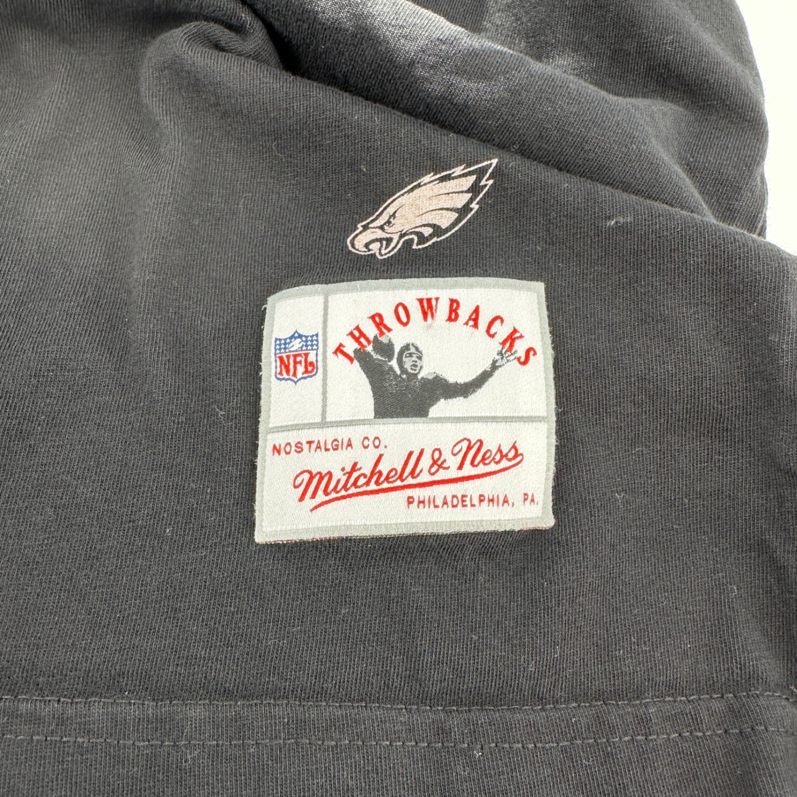 Mitchell & Ness Brian Dawkins Philadelphia Eagles Graphic T-Shirt Men's Flawed