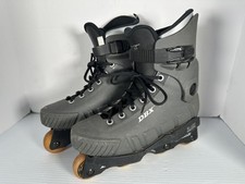 VANQUISH DBX Aggressive In-Line Gray Blades Size 8