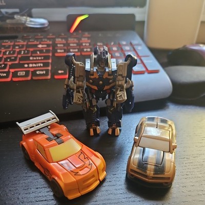 Dark of the Moon (DOTM)Gift Sets: Bumblebee, Soundwave and Rodimus