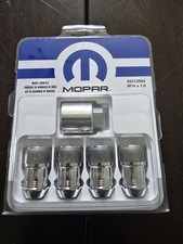 Mopar Chrome Wheel Lock Set For Jeeps - 82212564 Mopar Chrome Wheel Lock Set For Jeeps - 82212564